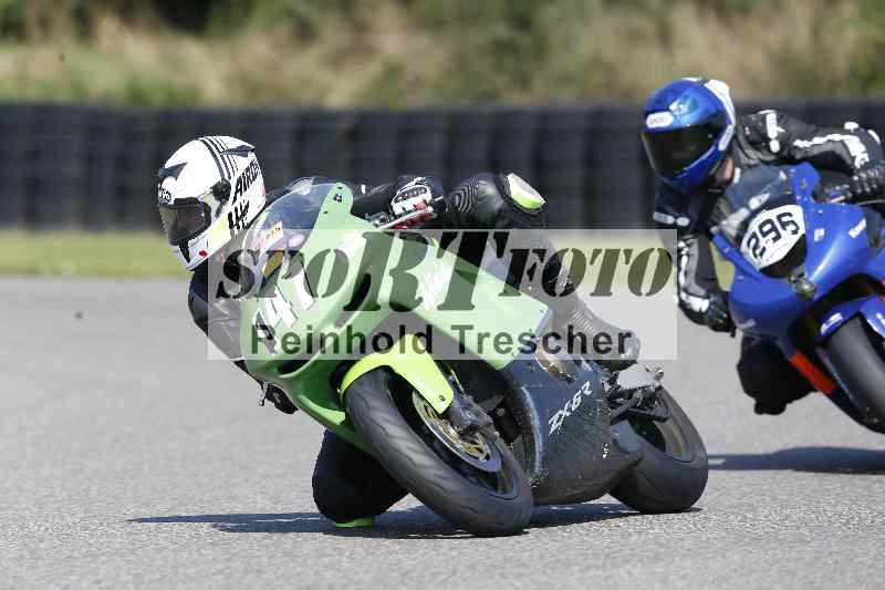 /44 09.08.2025 Plüss Moto Sport ADR/Freies Fahren/147
